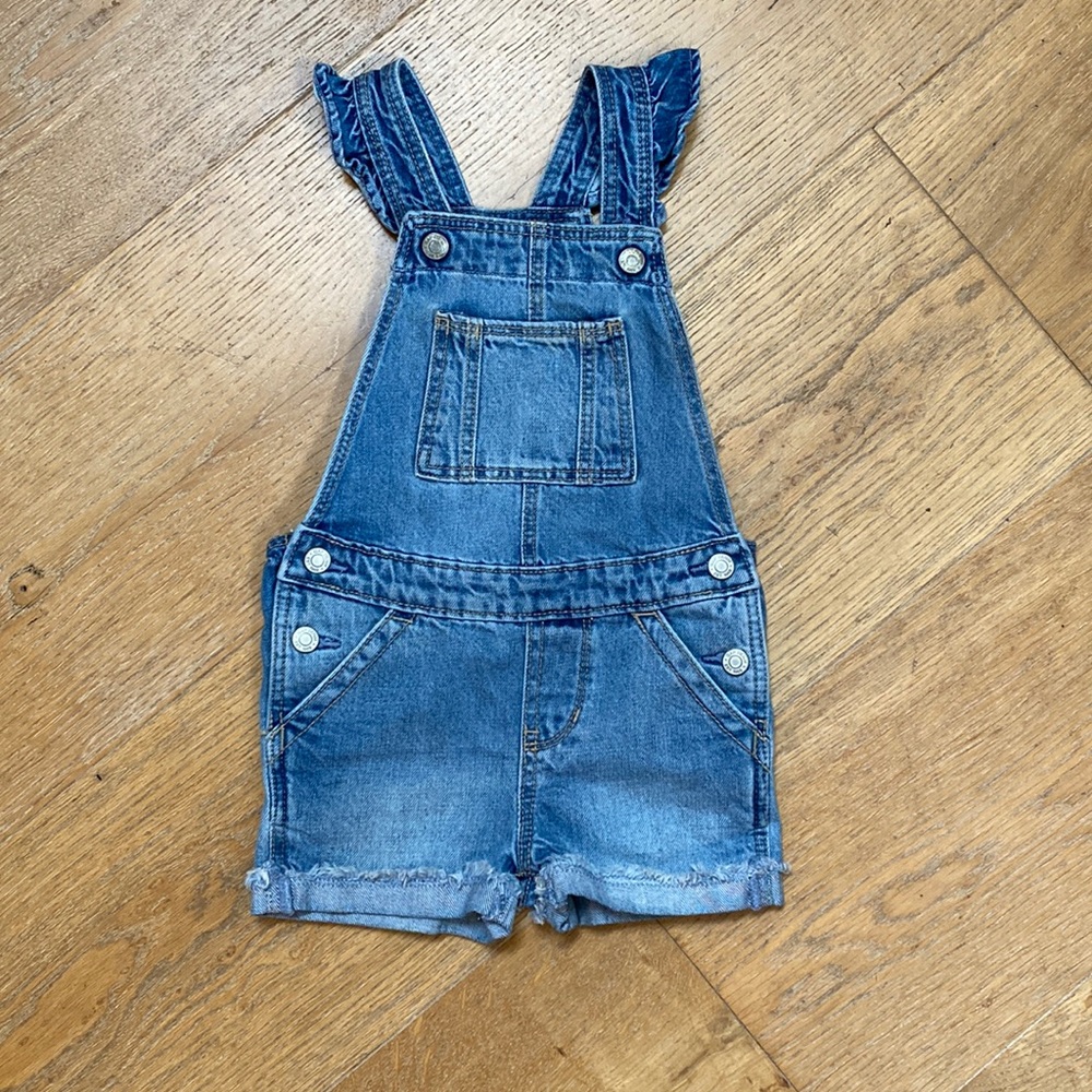 ✨GAP bibs✨